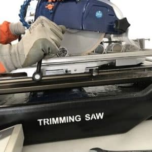 Trimming Saw for plug samples